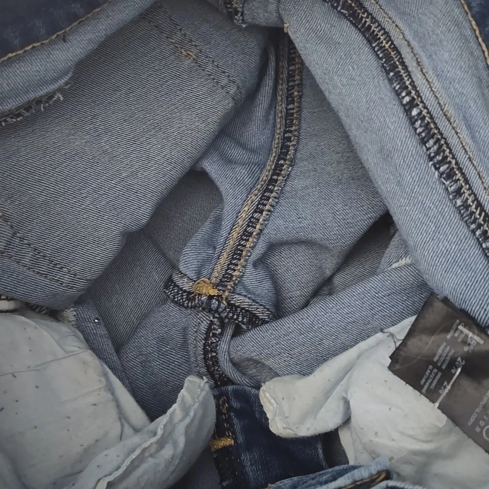 Buffalo David Bitton Jeans Womens Size 2 Blue Distressed Embellished Details - Picture 12 of 16